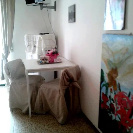 B&B Solidale Il Giglio 2* ברשה